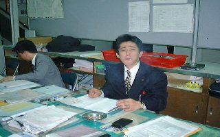 tokui12.jpg (18706 バイト)