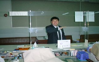 tokui14.jpg (16545 バイト)